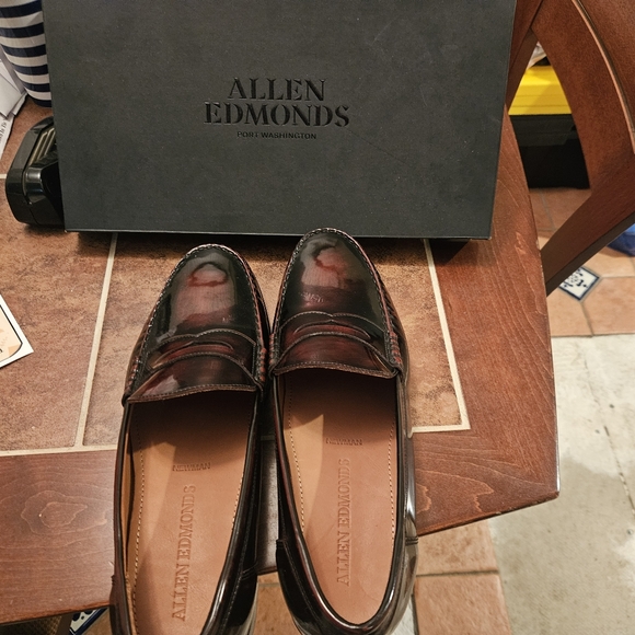 Allen Edmonds Penny Loafers - Picture 4 of 4